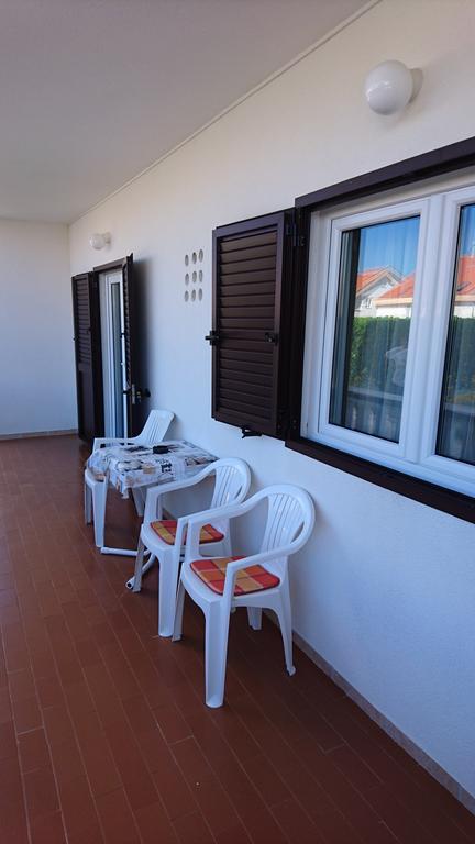 Apartments Anastazija Pag Town Luaran gambar