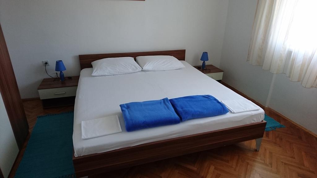 Apartments Anastazija Pag Town Luaran gambar
