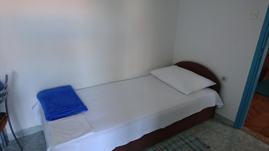 Apartments Anastazija Pag Town Luaran gambar