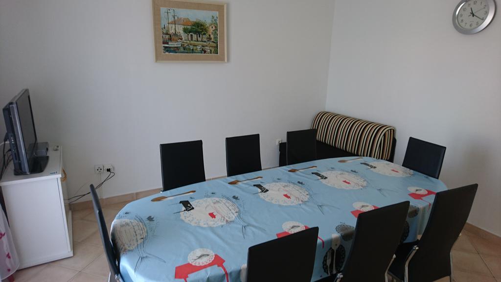 Apartments Anastazija Pag Town Luaran gambar