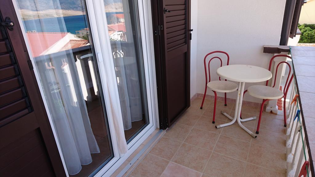 Apartments Anastazija Pag Town Luaran gambar